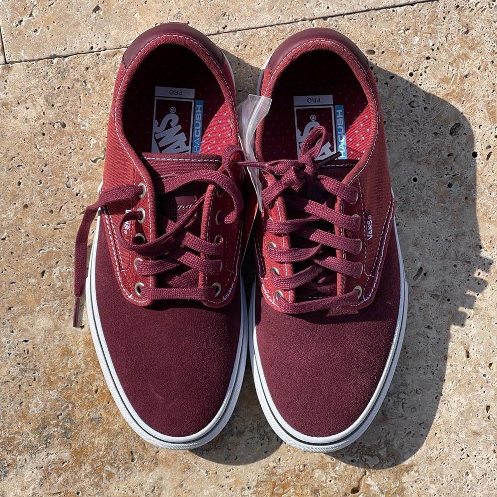 Vans Chima Ferguson PR - Port Royale/ Rosewood Men’s size 7  / Women’s size 8:5